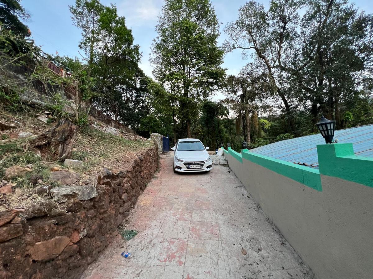 Cloud 9 Homestay Attigundi Exterior photo